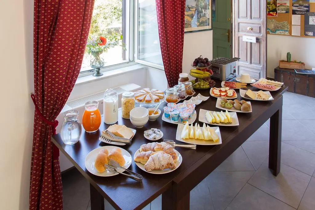Bouganville B&B Cefalu Bed & Breakfast